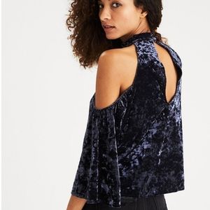 American Eagle AE blue velvet cold shoulder top